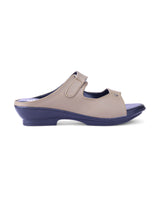 ladies heel brown chappals 05114
