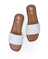 ladies flat white chappals 17067