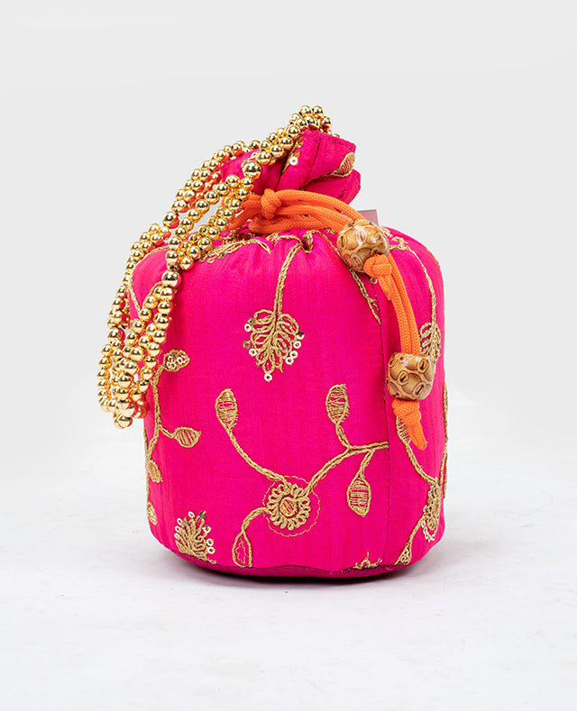 Ladies best sale potli bags