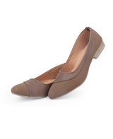 Ladies brown shoes 03539