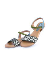 Ladies flat green sandals 05570
