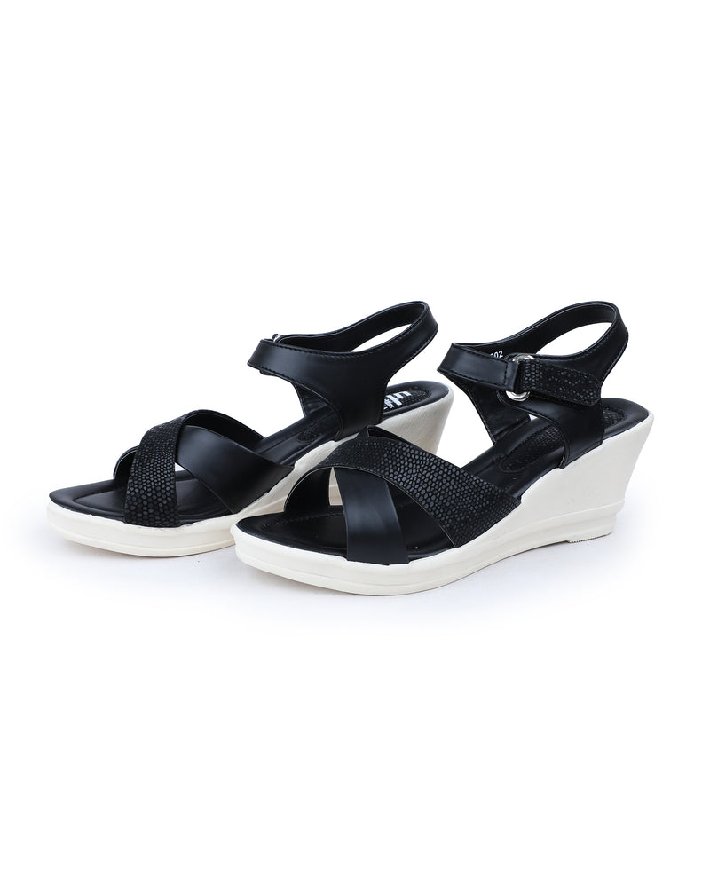 Buy Sandals Womens Wedge Summer Ladies Leather Sandal Closed Toe Platform  Shoes Online at desertcartINDIA