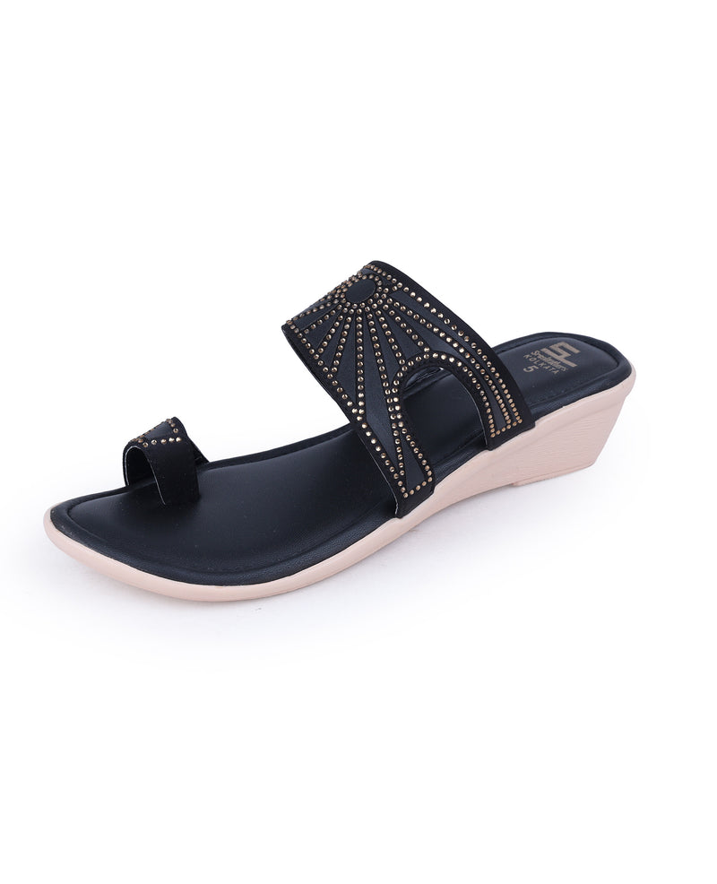 Black chappal for online ladies