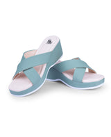 ladies heel green chappals 104642