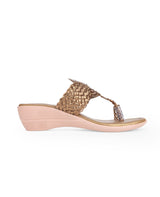 ladies heel copper chappals 107589