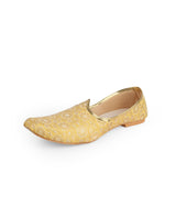 Men's Nagra Golden color shoes 108338