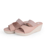 ladies heel peach color chappals 109626