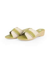 Ladies green heel chappals 16511
