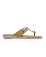 ladies flat green chappals 17676