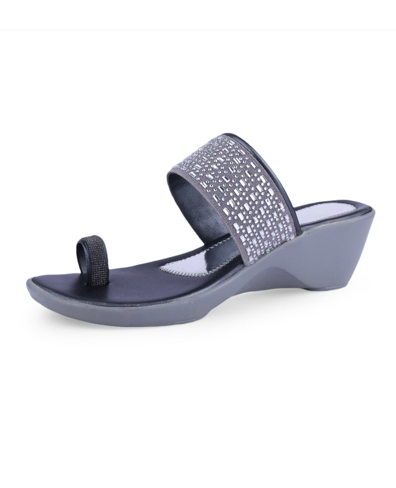 Heel chappals for ladies best sale