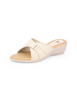 ladies heel beige chappals 19382