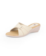 ladies heel beige chappals 19382
