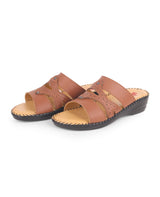 ladies comfort Brown Heel chappals 24065