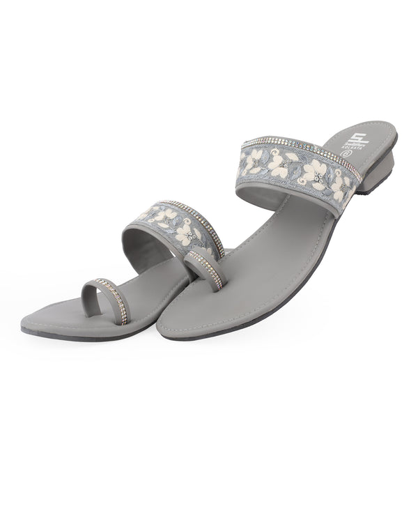 Ladies Flat Chappal 27301