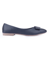 Ladies black shoes 27605