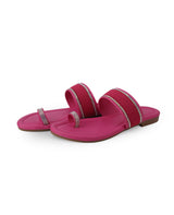 ladies flat pink chappals 304404