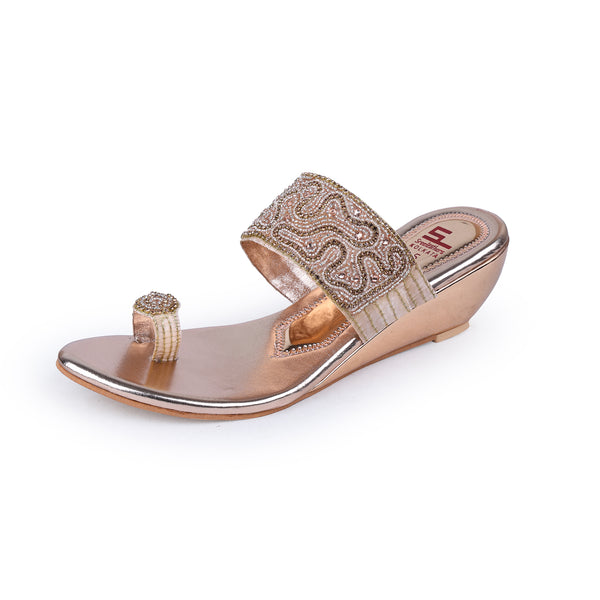 Girls discount belt chappal