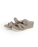 ladies heel brown chappals 66597