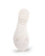 ladies flat white sandals 05568